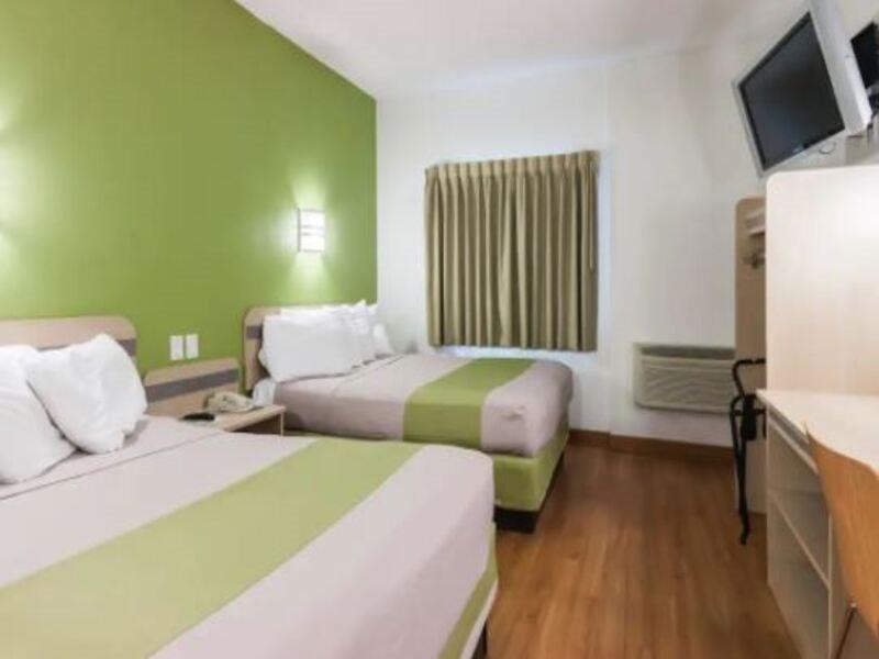Wolfe'S Moab, Adult Only Hotel Экстерьер фото