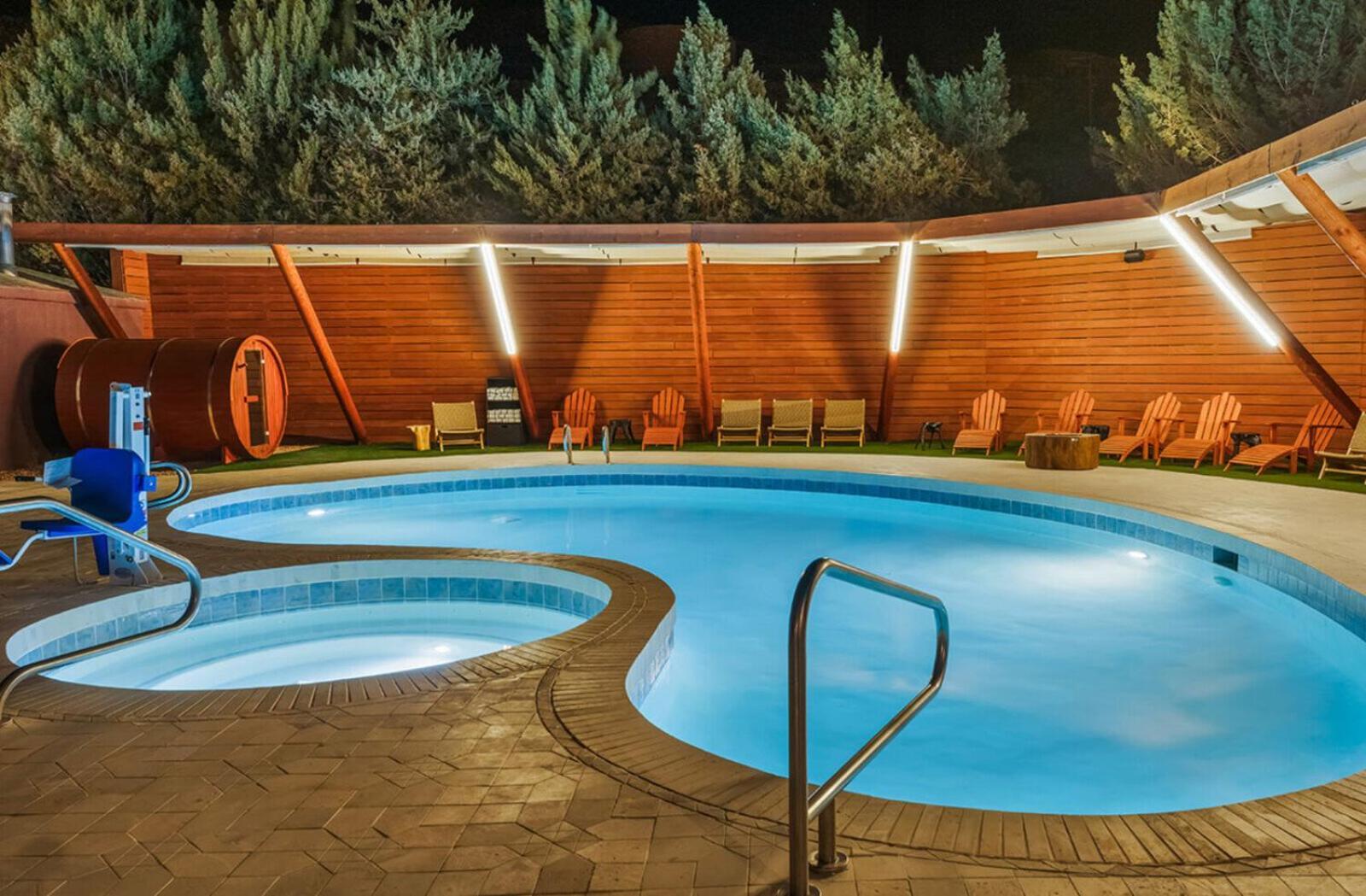 Wolfe'S Moab, Adult Only Hotel Экстерьер фото