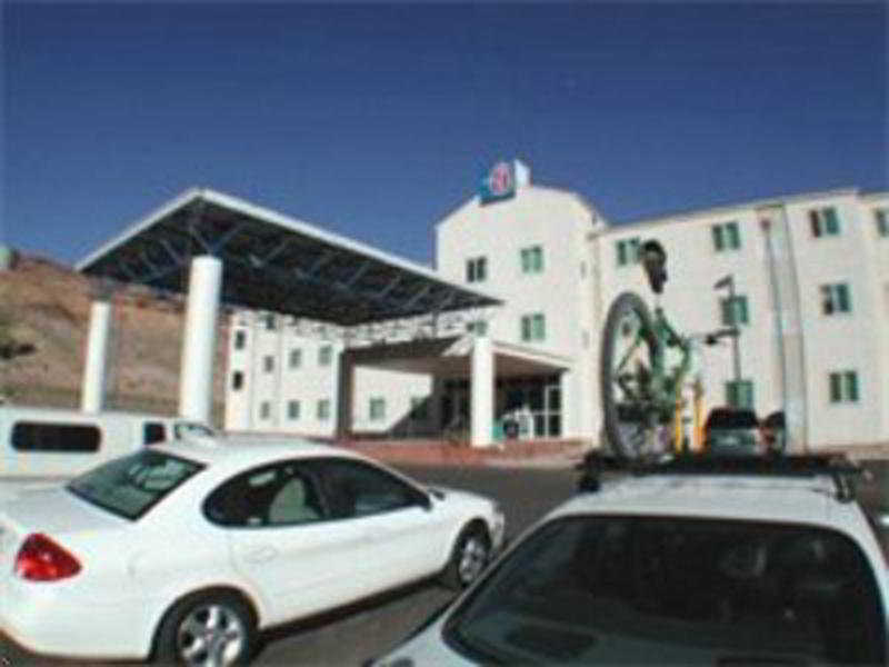 Wolfe'S Moab, Adult Only Hotel Экстерьер фото